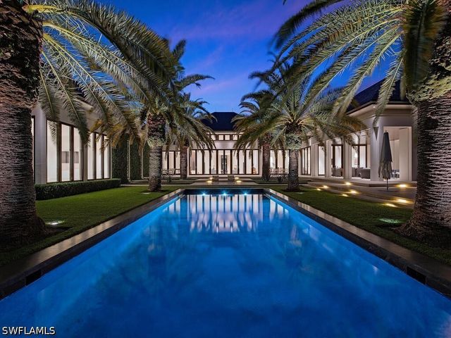 3655 Fort Charles DR, Naples, FL 34102