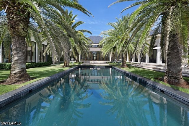3655 Fort Charles DR, Naples, FL 34102