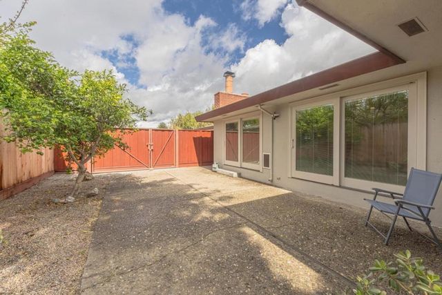 632 San Tomas Way, Salinas, CA 93901