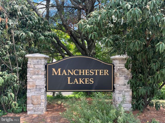 7014 GATTON SQ, Alexandria, VA 22315