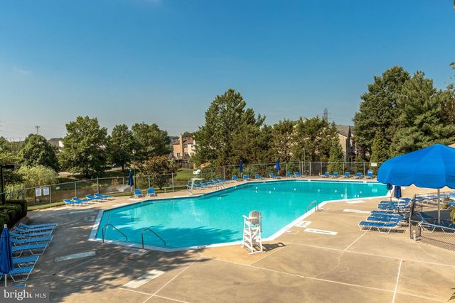 7014 GATTON SQ, Alexandria, VA 22315