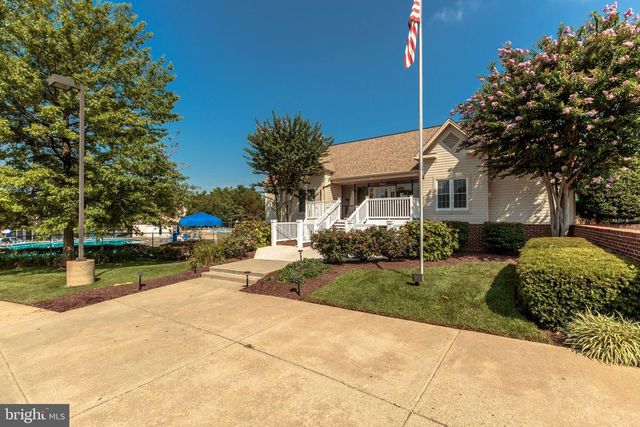 7014 GATTON SQ, Alexandria, VA 22315