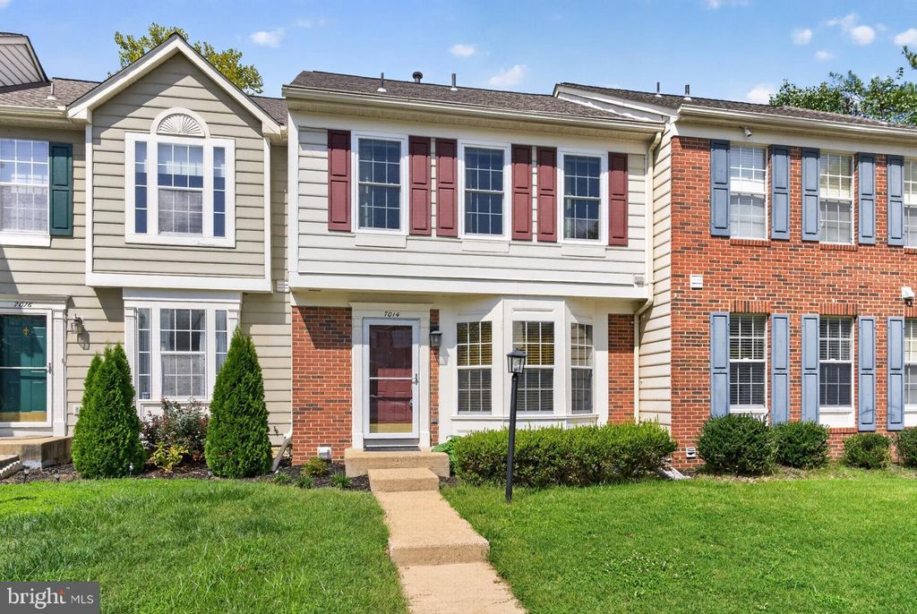 7014 GATTON SQ, Alexandria, VA 22315