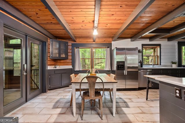 61 Lake Coweta Trail, Newnan, GA 30263