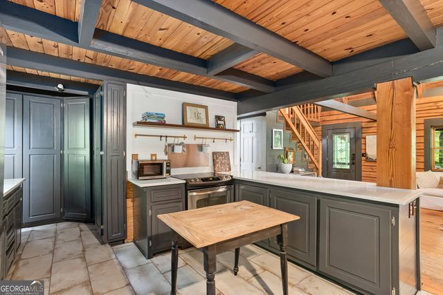 61 Lake Coweta Trail, Newnan, GA 30263