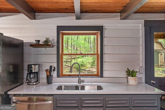 61 Lake Coweta Trail, Newnan, GA 30263