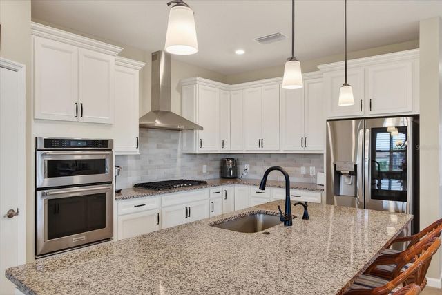 17905 MANCHESTER PLACE, Bradenton, FL 34202