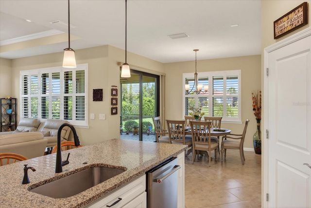 17905 MANCHESTER PLACE, Bradenton, FL 34202