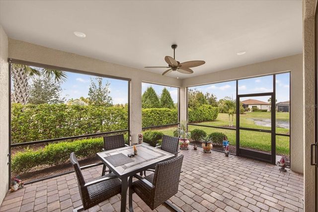 17905 MANCHESTER PLACE, Bradenton, FL 34202