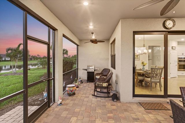 17905 MANCHESTER PLACE, Bradenton, FL 34202