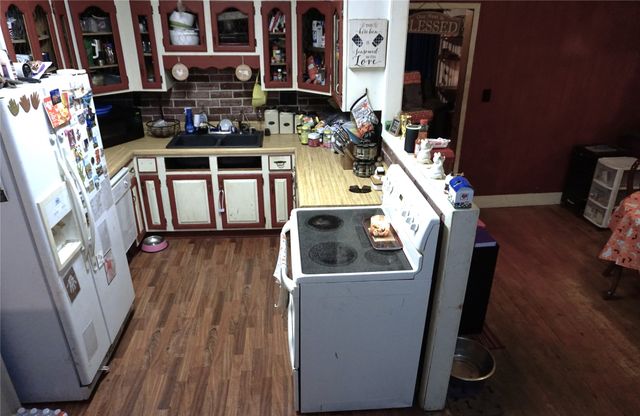 207 E Buchanan Street, Winterset, IA 50273