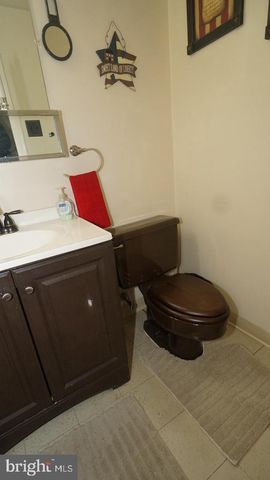 12032 FARWELL RD, Philadelphia, PA 19154