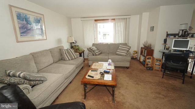 12032 FARWELL RD, Philadelphia, PA 19154