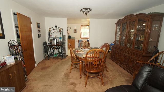 12032 FARWELL RD, Philadelphia, PA 19154
