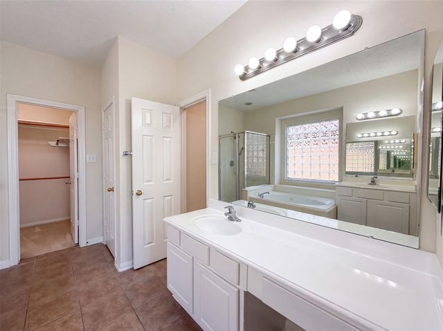 7914 Ingle Oak Drive, Houston, TX 77041
