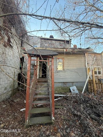 13 Albany Street, Albany, NY 12204