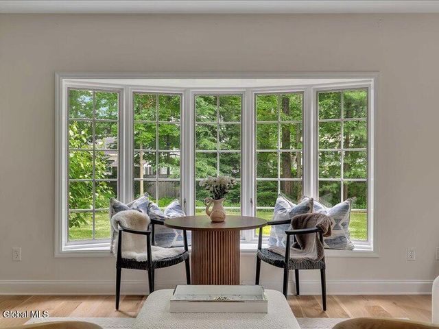 30 Longwood Drive, Saratoga Springs, NY 12866