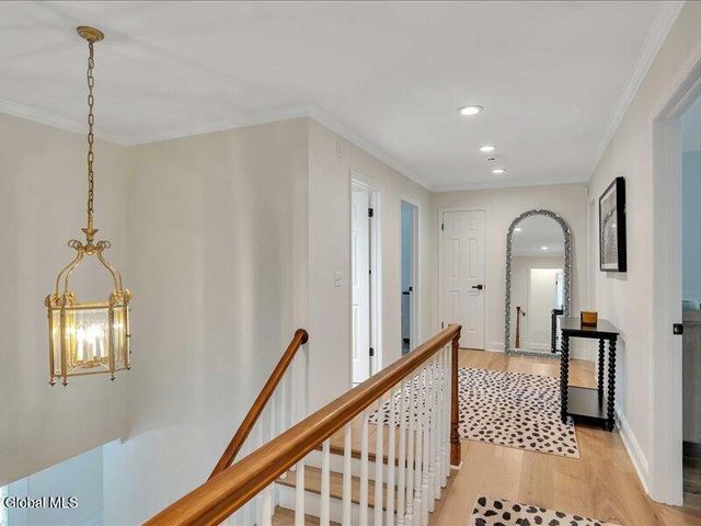 30 Longwood Drive, Saratoga Springs, NY 12866