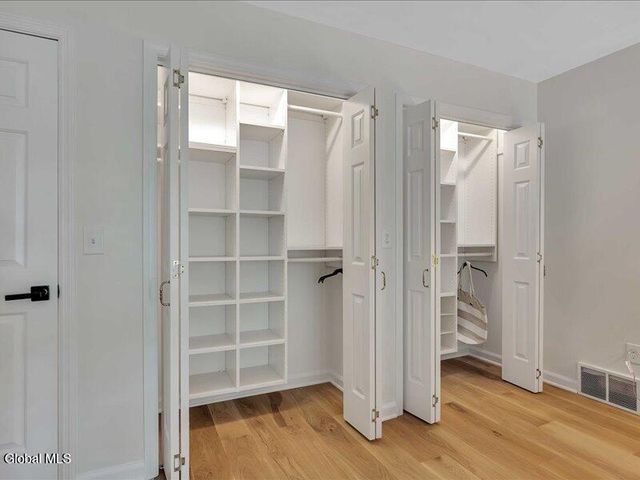 30 Longwood Drive, Saratoga Springs, NY 12866