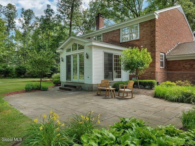 30 Longwood Drive, Saratoga Springs, NY 12866