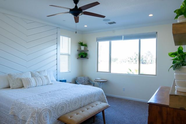 470 Daphne Lane, Lemoore, CA 93245