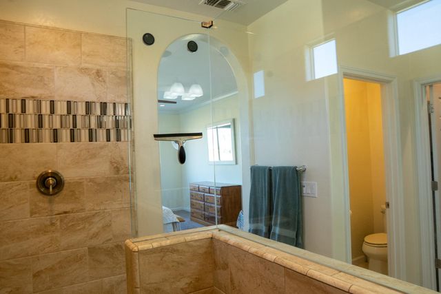 470 Daphne Lane, Lemoore, CA 93245