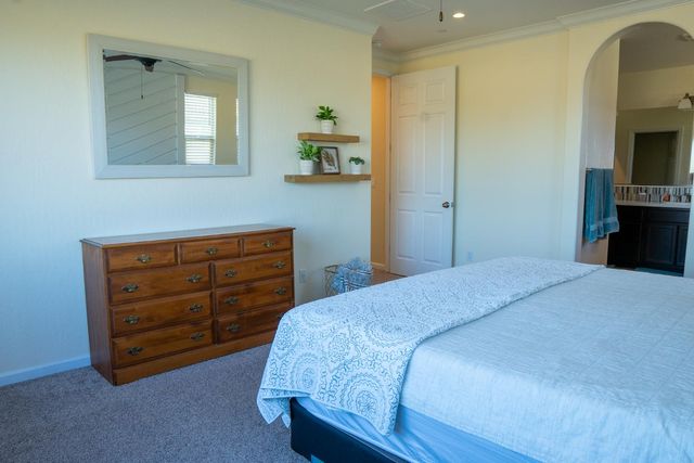 470 Daphne Lane, Lemoore, CA 93245