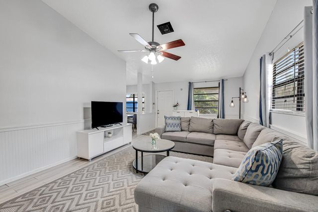 23428 Country Club Drive E, Boca Raton, FL 33428