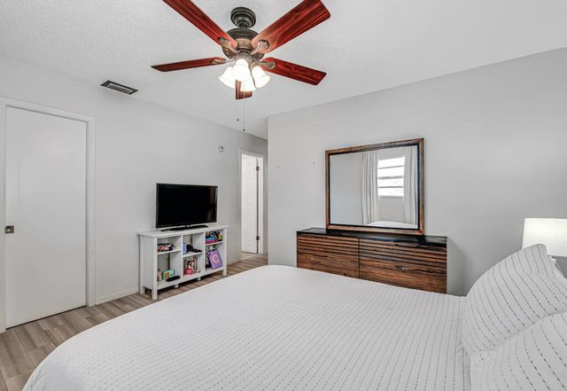 23428 Country Club Drive E, Boca Raton, FL 33428