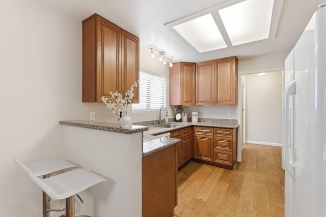 1430 Gordon Street G, Redwood City, CA 94061