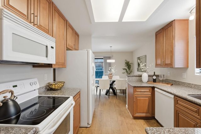 1430 Gordon Street G, Redwood City, CA 94061