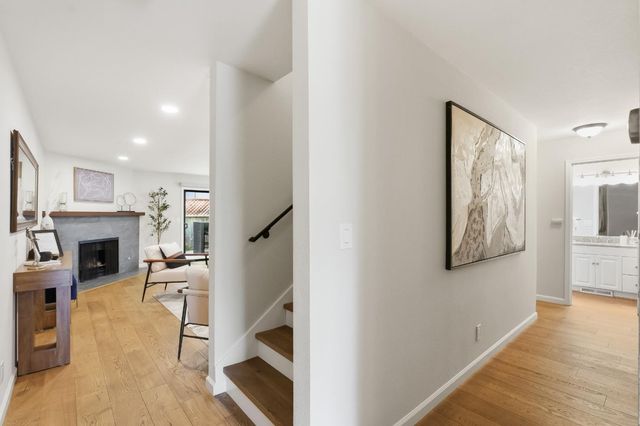 1430 Gordon Street G, Redwood City, CA 94061