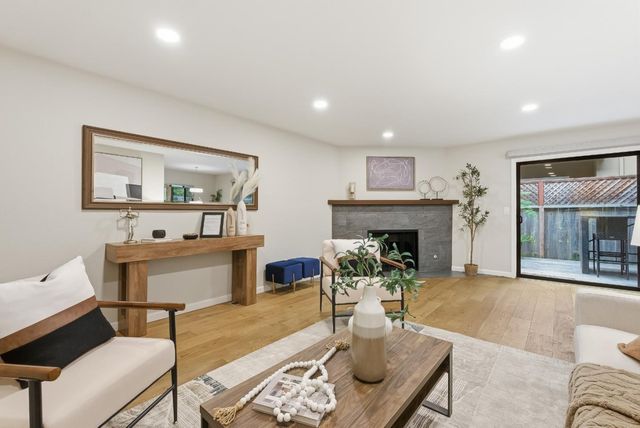 1430 Gordon Street G, Redwood City, CA 94061