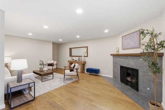 1430 Gordon Street G, Redwood City, CA 94061