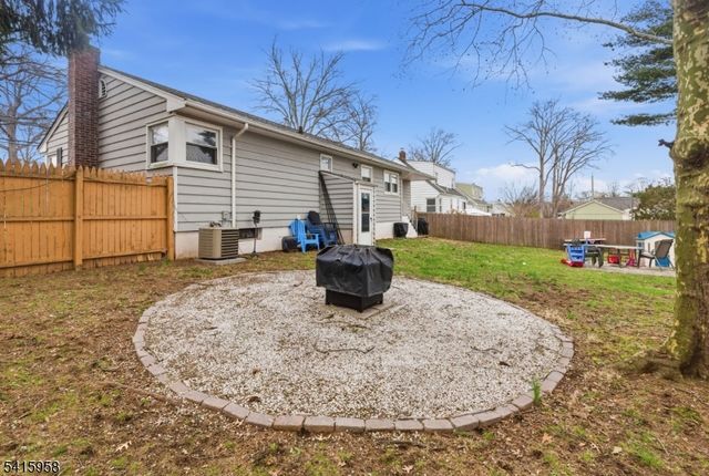 1110 Elm Ter, Rahway City, NJ 07065