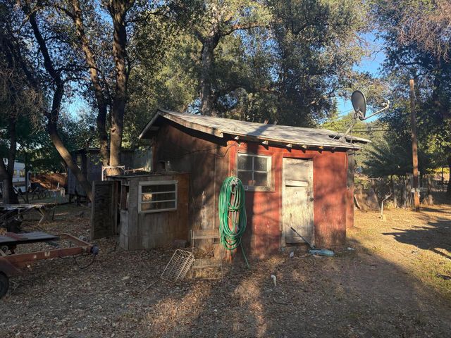 18515 Benson Road, Cottonwood, CA 96022