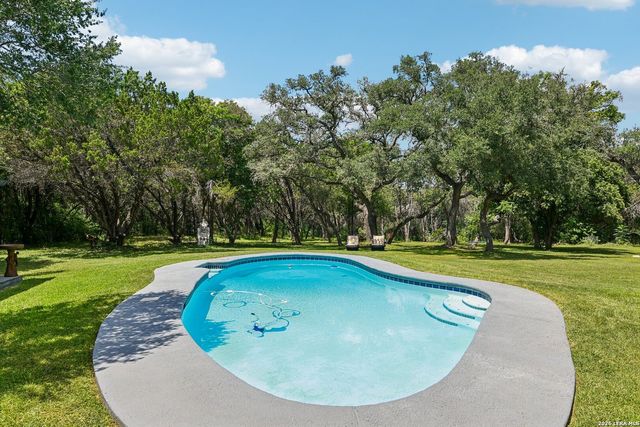 11039 Javalin, Helotes, TX 78023