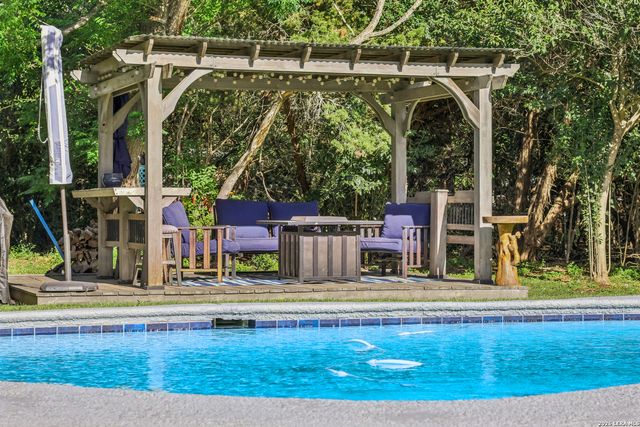 11039 Javalin, Helotes, TX 78023