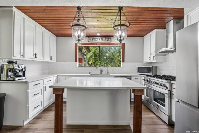 11039 Javalin, Helotes, TX 78023