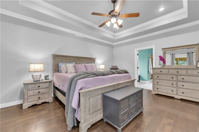 805 Ravine Street, Cave Springs, AR 72718