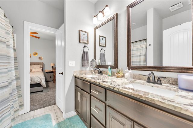 805 Ravine Street, Cave Springs, AR 72718