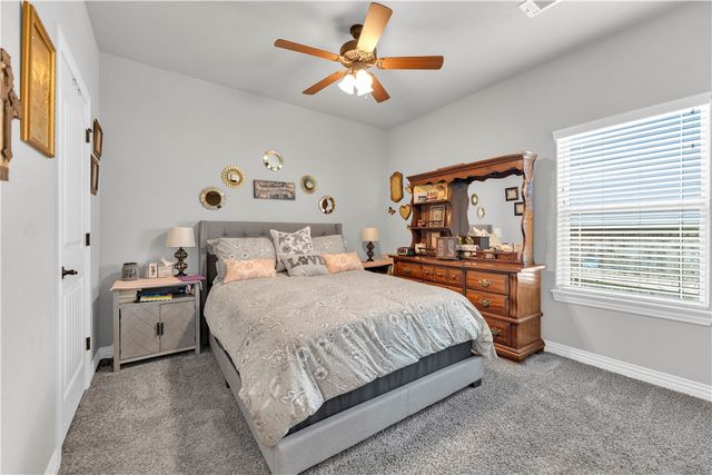 805 Ravine Street, Cave Springs, AR 72718