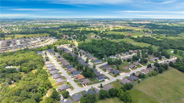 805 Ravine Street, Cave Springs, AR 72718