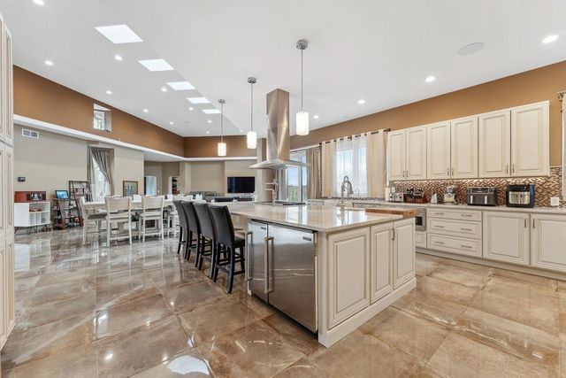 E7521 N Reedsburg Road, Reedsburg, WI 53959