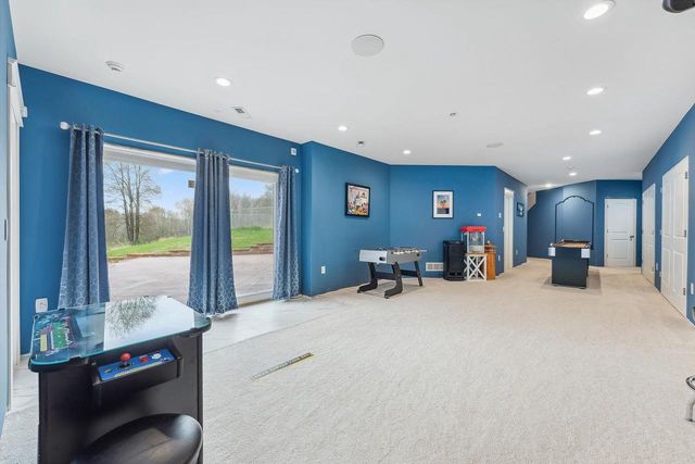 E7521 N Reedsburg Road, Reedsburg, WI 53959