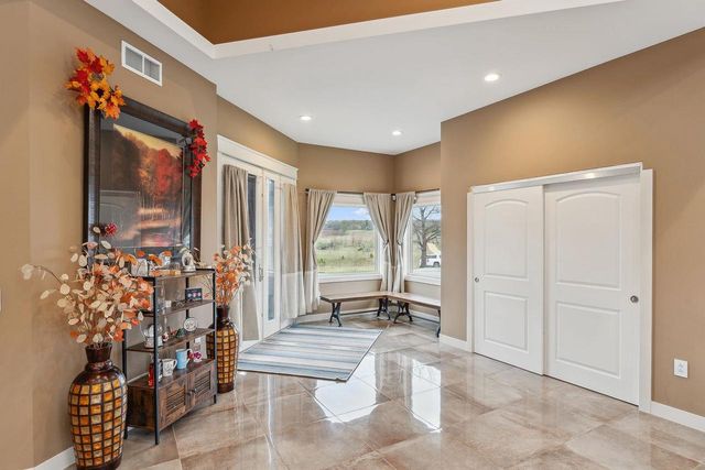 E7521 N Reedsburg Road, Reedsburg, WI 53959