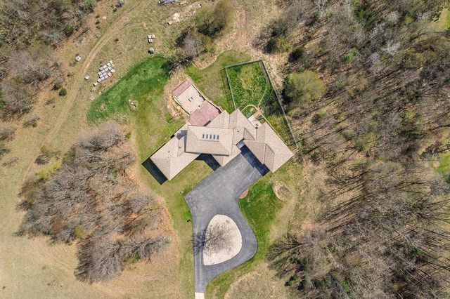 E7521 N Reedsburg Road, Reedsburg, WI 53959