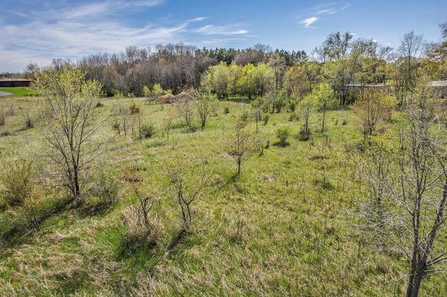 E7521 N Reedsburg Road, Reedsburg, WI 53959