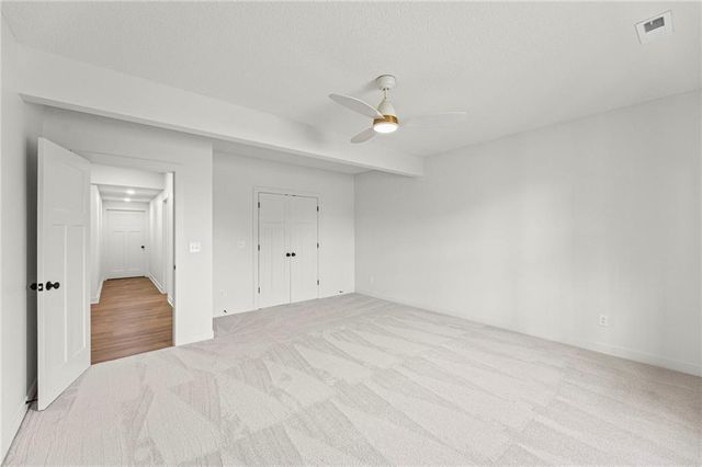 4467 Tee Box Drive, Basehor, KS 66007