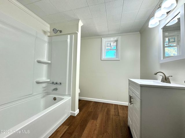 1309 Gaston Sellers Road, Whiteville, NC 28472